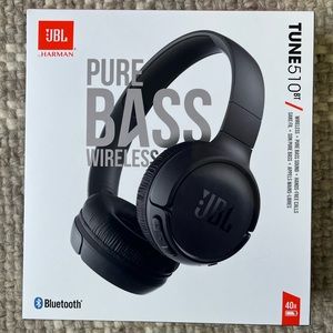 JBL Tune 510BT: Wireless On-Ear Headphones with Purebass Sound - Black